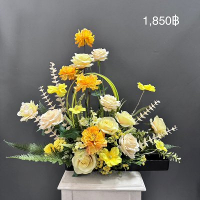 แจกันดอกไม้ประดิษฐ์