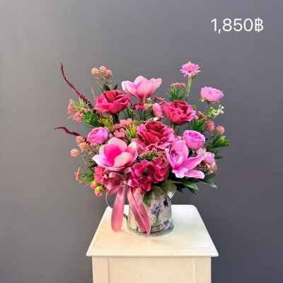 แจกันดอกไม้ประดิษฐ์