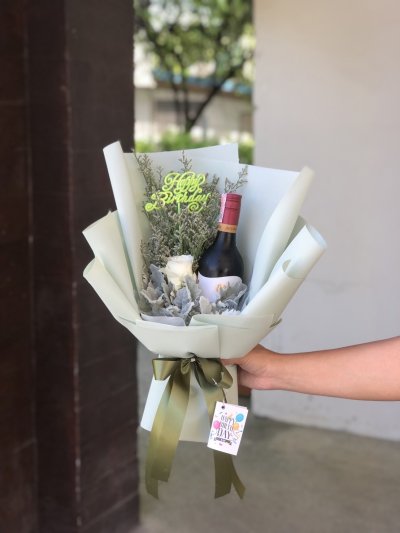 กระเช้าไวน์ ไวน์ตกแต่งดอกไม้