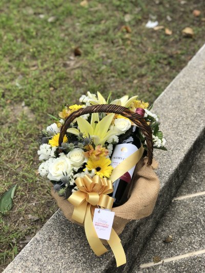 กระเช้าไวน์ ไวน์ตกแต่งดอกไม้ 