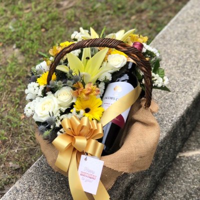 กระเช้าไวน์ ไวน์ตกแต่งดอกไม้ 