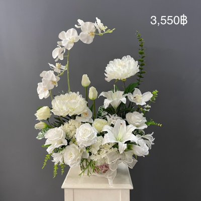 แจกันดอกไม้ประดิษฐ์ ราคา3,150-3,550฿