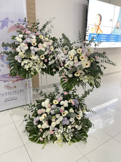 Flower Stand and podium