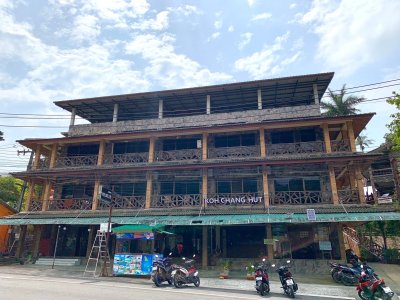 KOH CHANG HUT