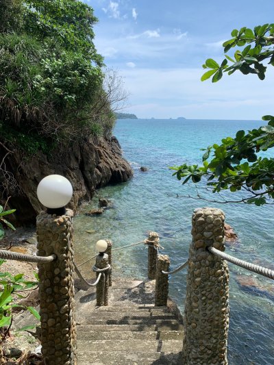 KOH CHANG HUT