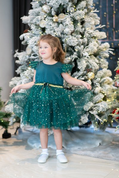 Qd Emerald Green Dress (available in some sizes) 2,690.-