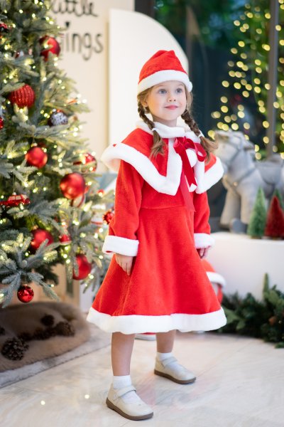 Qd Girl Santa 3,590.-