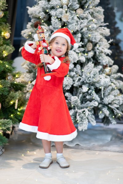 Qd Girl Santa 3,590.-