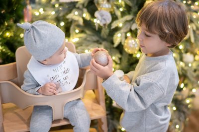 Onesie with beanie hat - Grey (Name Personalization)