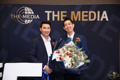 งานช่วงเย็น คอนเสริต์พี่ป๊อด The Media 5 (วันปฐมนิเทศ)