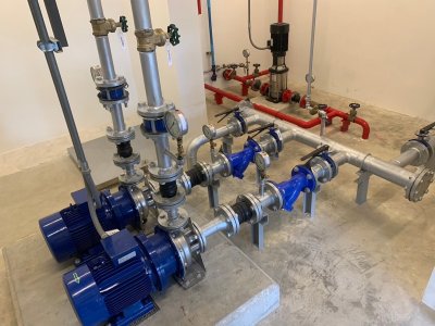 ปั๊มน้ำมอเตอร์ในตัว (เหล็กหล่อ) (รูปผลงาน)