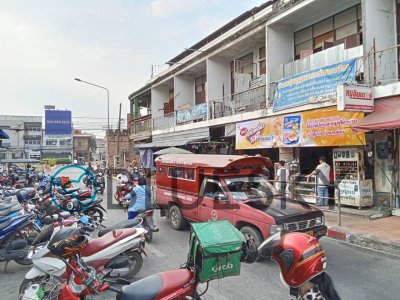 Big Banner รสดี