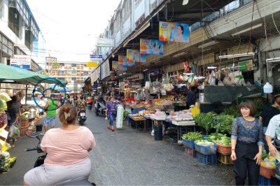 Hanging Banner ตลาดสด | Snake Band แป้งเย็นตรางู "ยกทัพดับร้อน" | Market OOH Media