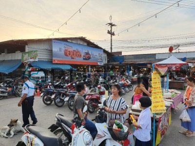 ป้ายทางเข้าตลาด ป้าย ป้ายติดตลาด ป้ายโฆษณา