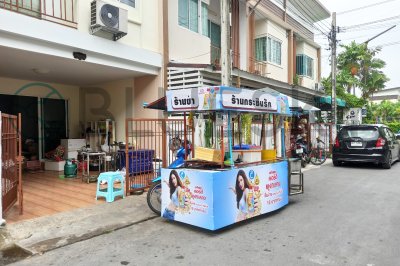 Pushcart Media | OOH Media | Repeated Exposure