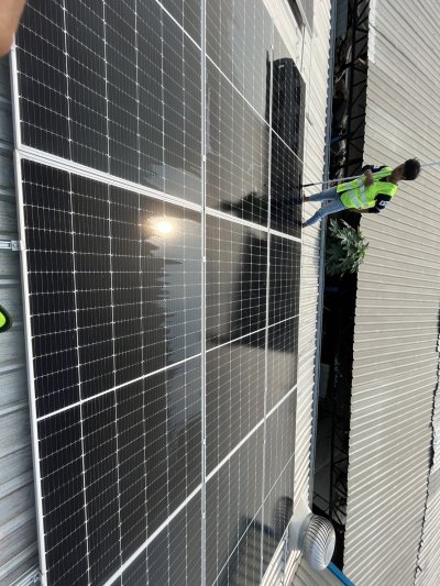 ล้างแผงตลาดสิงห์เจริญ