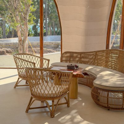 Melaluca Canal Beach Club