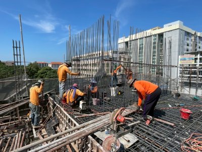 โครงการก่อสร้างอาคารสนับสนุนระบบยังชีพสัตว์น้ำ มหาวิทยาลัยบูรพา