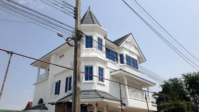 งานก่อสร้างบ้านพักอาศัย 3 ชั้น ถนนรามอินทรา