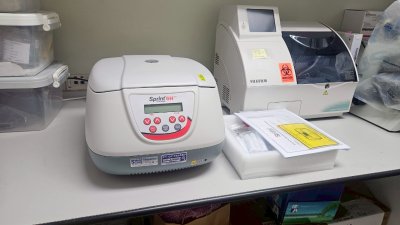 (C3303-6HP) Sprint™ 6H Plus Clinical Centrifuge - Benchmark