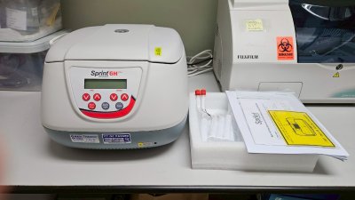 (C3303-6HP) Sprint™ 6H Plus Clinical Centrifuge - Benchmark