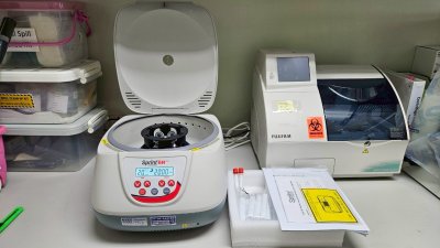 (C3303-6HP) Sprint™ 6H Plus Clinical Centrifuge - Benchmark