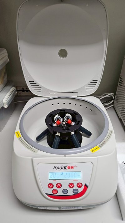 (C3303-6HP) Sprint™ 6H Plus Clinical Centrifuge - Benchmark