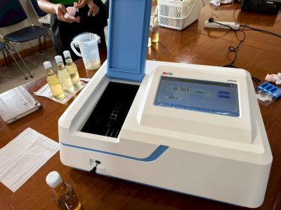 (SP-UV2102) UV-Vis Spectrophotometer by Dlab