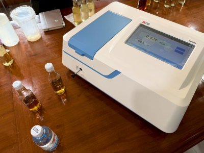 (SP-UV2102) UV-Vis Spectrophotometer by Dlab