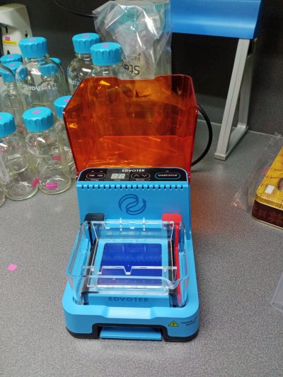 EDGE™ Integrated Electrophoresis System