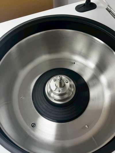 DM0636 Low Speed Centrifuge by DLAB