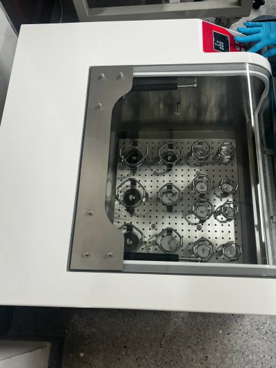 (ICB-70BS; ICB-70BSI) Benchtop Constant Temp Shaking Incubator by Scitek