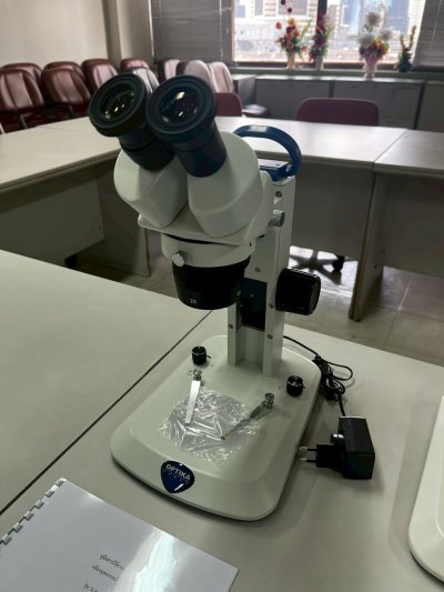 Microscope by Optika