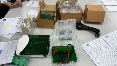 Electrophoresis Tank และ Power supply by SCITEK