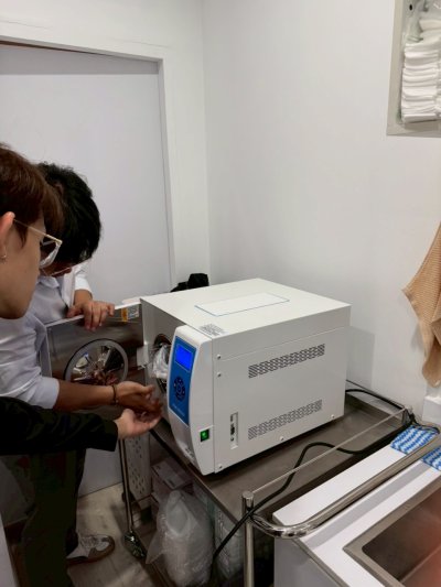 (B8C) Automatic table type steam sterilizer by ZenithLab