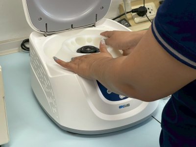 (DM0412) Clinical Centrifuge by Onilab