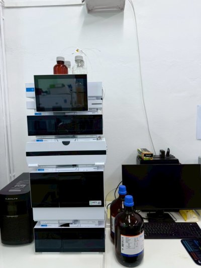 (1260 Infinity III LC System) Analytical HPLC Systems by Agilent