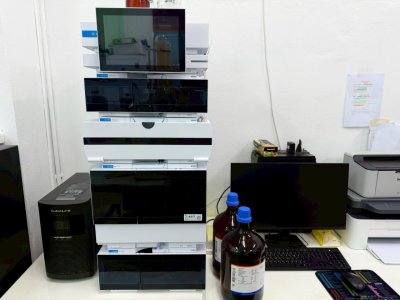 (1260 Infinity III LC System) Analytical HPLC Systems by Agilent