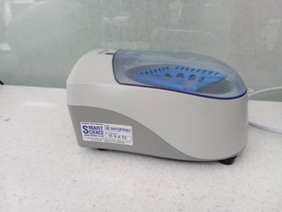 MyFuge™12 Mini Centrifuge 100-240V - Benchmarks