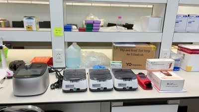 (BC-201/BC-202) Hemoglobin Testing System by Aconlabs, Mini High Speed Centrifuge by Joanlab, OPTIZEN NanoQ by Klab