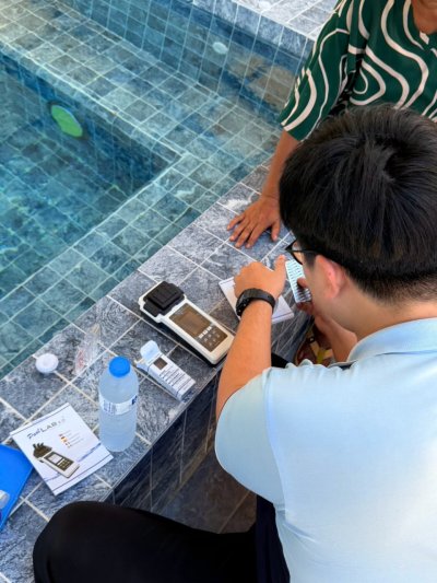 Poollab 2.0 by Water I.D