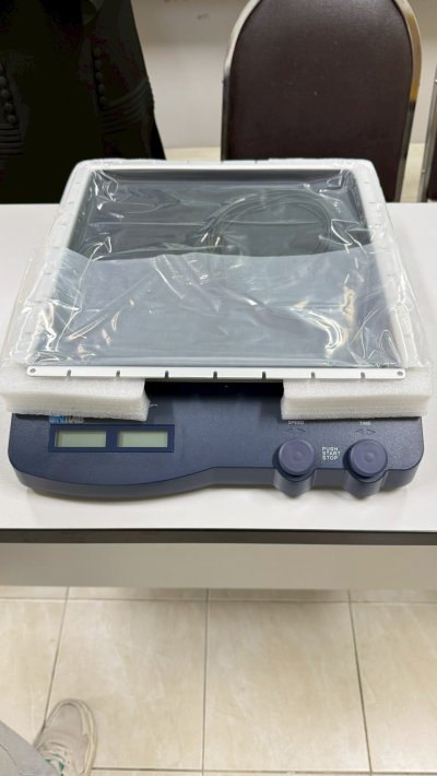 (SK-O180-Pro) Linear & Orbital Shaker, (MX-S) Vortex Mixer by Onilab