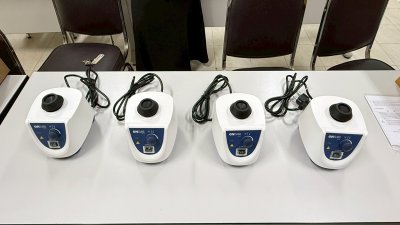 (SK-O180-Pro) Linear & Orbital Shaker, (MX-S) Vortex Mixer by Onilab