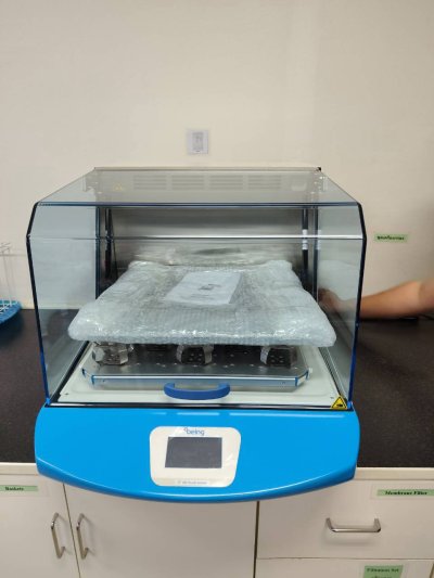BIS Series Incubated Shaker by Being