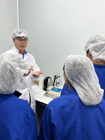 TFT Series Tablet Friability Tester by Scitek
