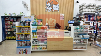 เคาน์เตอร์ร้านอาหารสัตว์