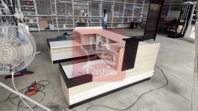 เคาน์เตอร์ร้านวัสดุ อุปกรณ์