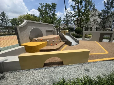 ติดตั้งเครื่องเล่นสนาม โยกเยกสปริง และพื้นยาง EPDM ภายในโครงการ แกรนด์ บางกอก บูเลอวาร์ด ราชพฤกษ์-พรานนก