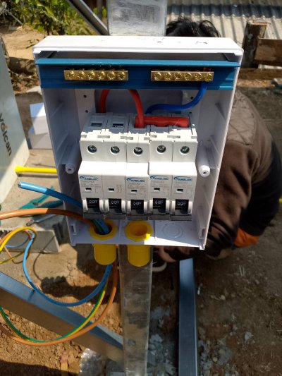 งานติดตั้งระบบโซล่าโฮม