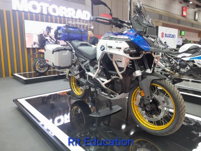 Big Motor Sale 2025 (2)